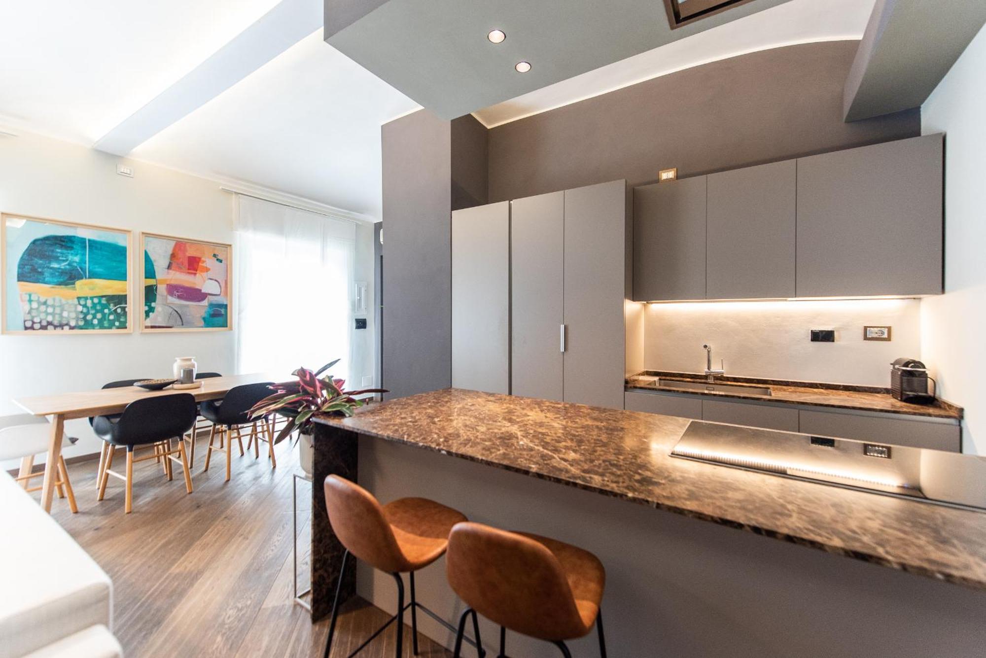 In The Cloud - Torino Apartment Luaran gambar